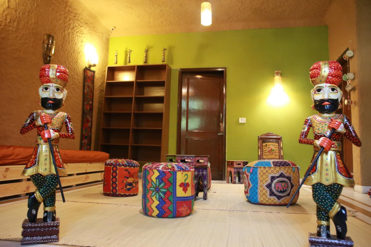 Hog - Hostel New Delhi Exteriör bild