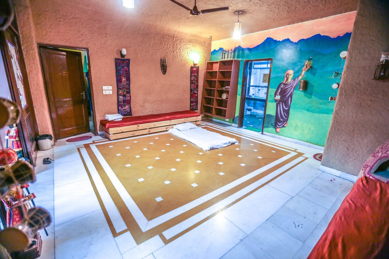 Hog - Hostel New Delhi Exteriör bild