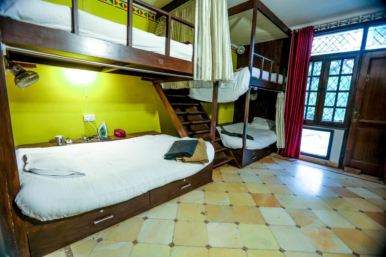Hog - Hostel New Delhi Exteriör bild